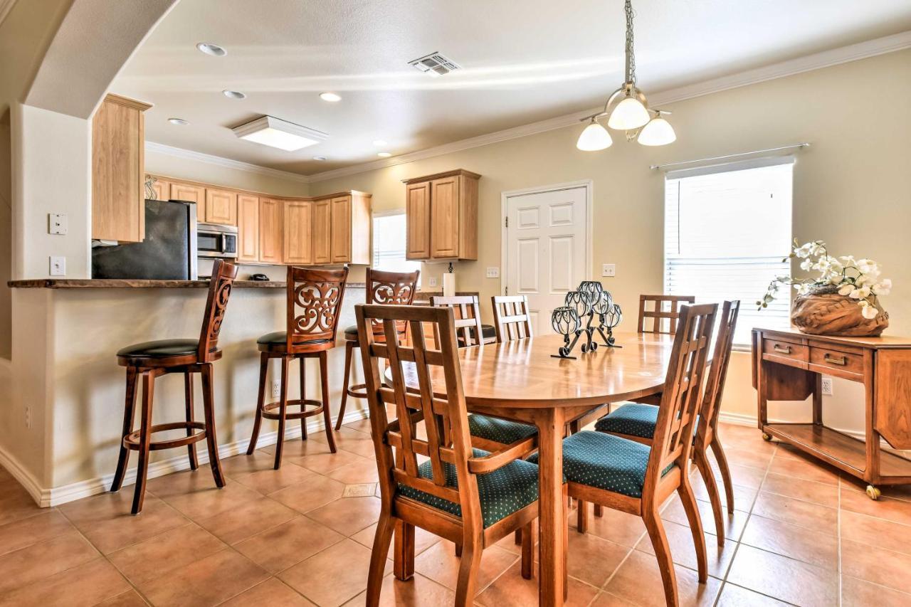 Waterfront Corpus Christi Townhome With Pool And Dock! 외부 사진