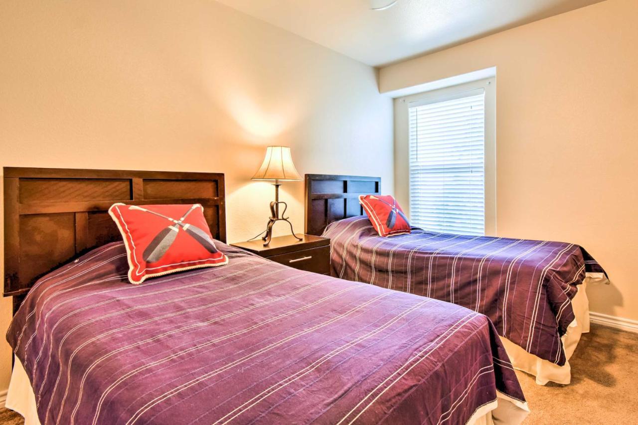 Waterfront Corpus Christi Townhome With Pool And Dock! 외부 사진