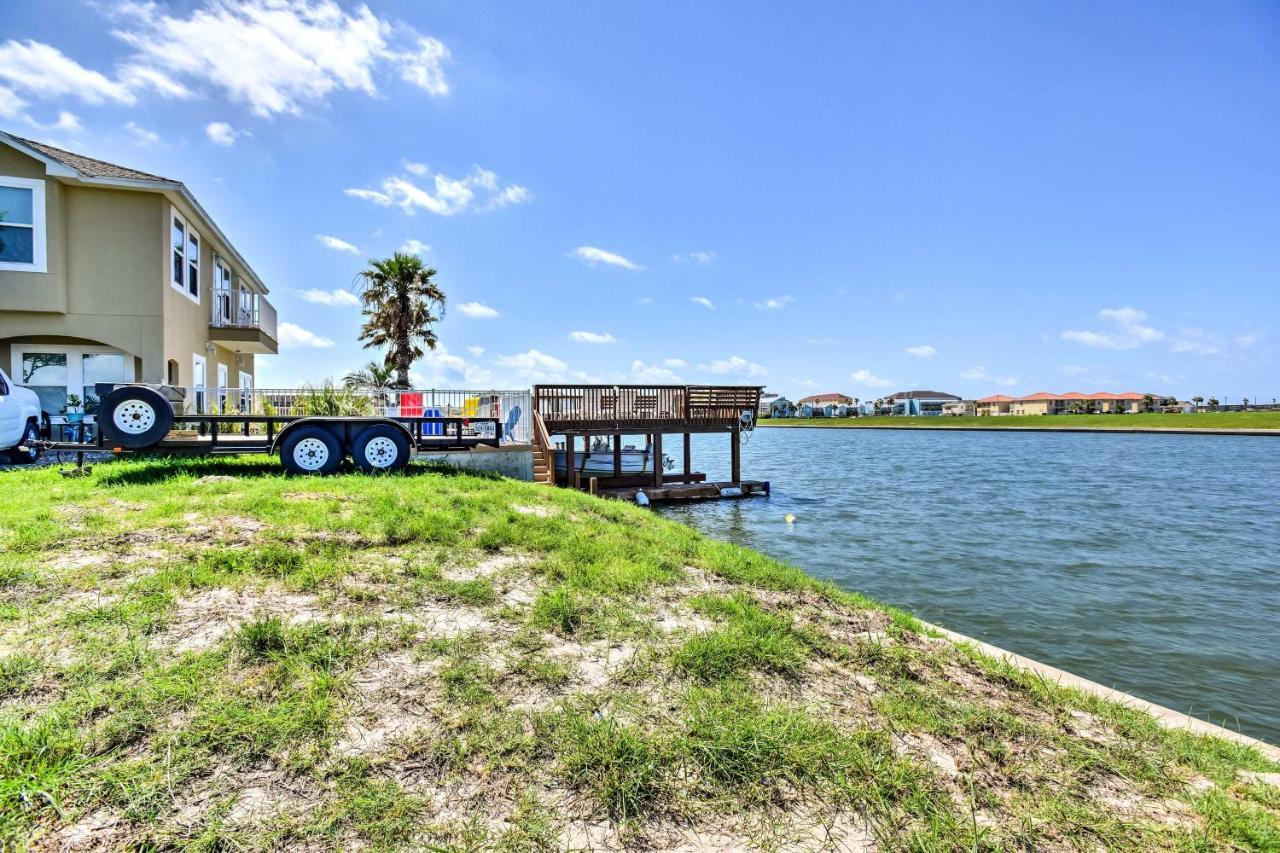 Waterfront Corpus Christi Townhome With Pool And Dock! 외부 사진